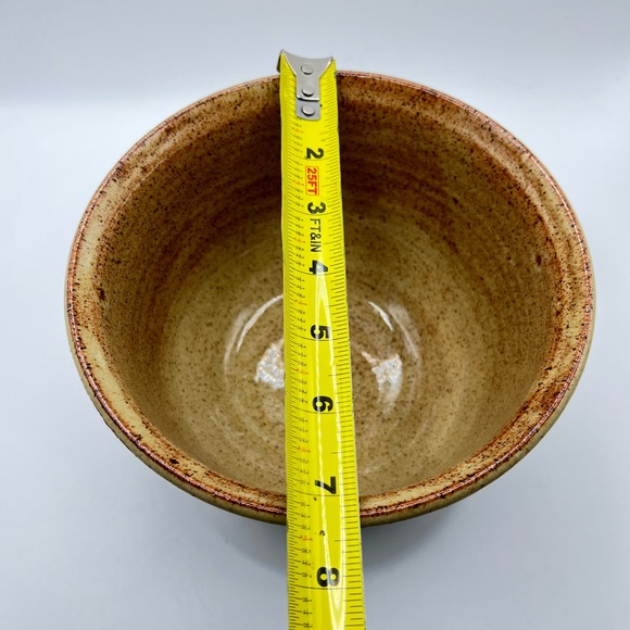 Signed studio pottery stoneware bowl. - Picture 5 of 6